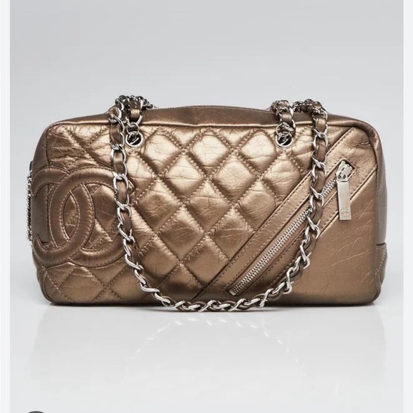 ❤️CHANEL❤️ - Picture 17 of 17